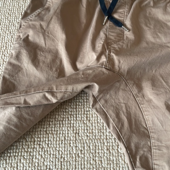 Men’s Zanerobe Size 32 beige jogger pants - Picture 5 of 7